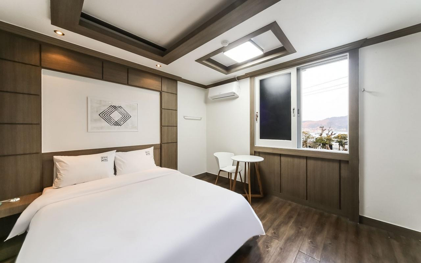 Bedroom 2, Geojedo branch cell Phoenix, Geoje