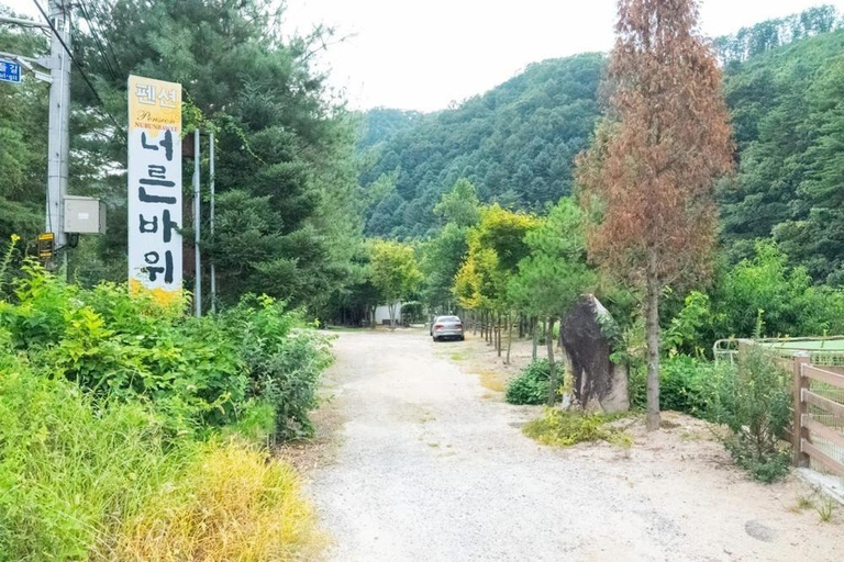 Others 5, Hongcheon Neoreunbawi Pension, Hongcheon
