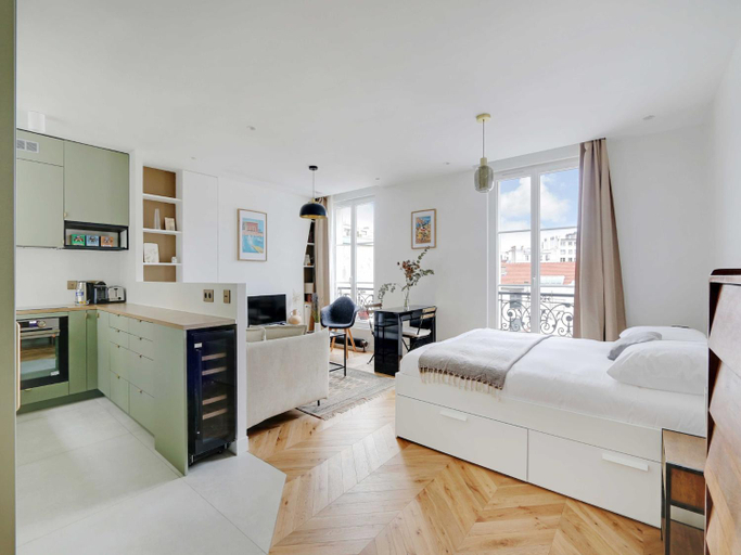 Bedroom 2, Charming studio - 2P - Canal Saint-Martin, Paris
