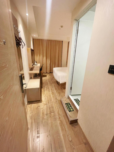 Bedroom 3, Weiting Century Hotel, Shanghai
