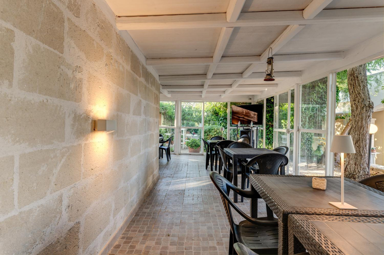 Food & Drinks 5, Casal del Borgo, Brindisi