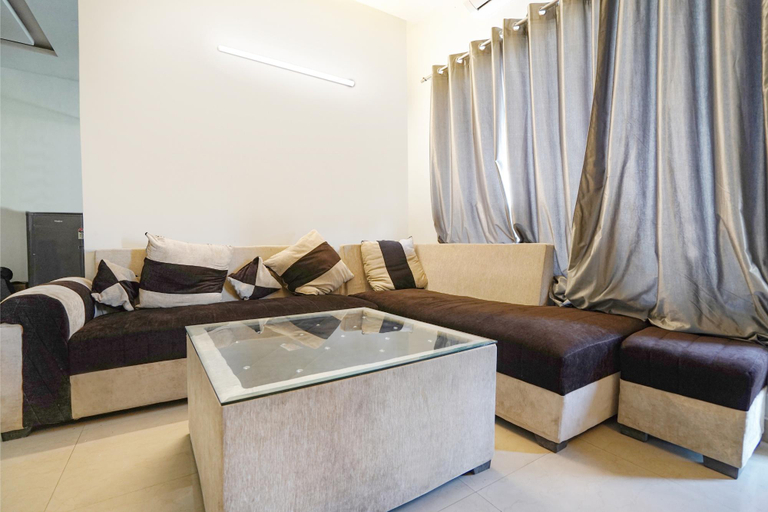 Public Area 2, OnlyStay Vrij Stay Suite, Mathura