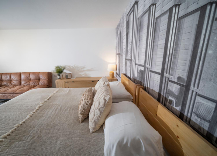Bedroom 2, Flimwell Park, East Sussex