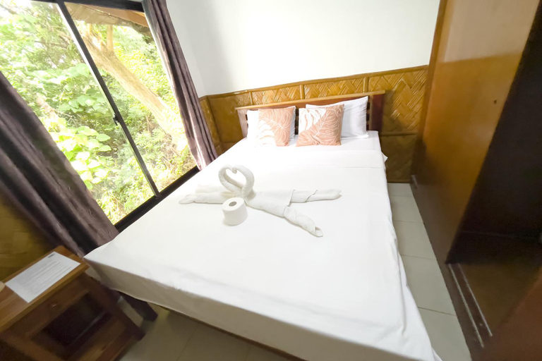 Bedroom 2, Villa De Pico Highland Beach Resort, Puerto Galera