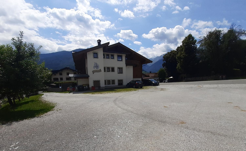 Others 3, Tischlerwirt, Zell am See