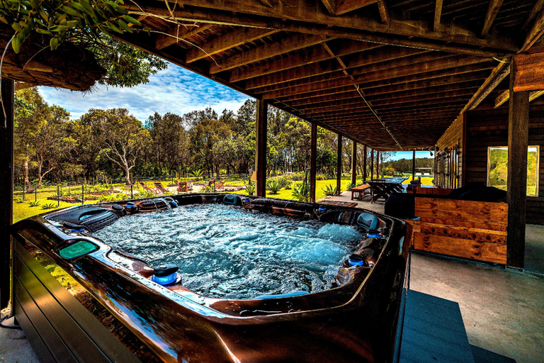 Sport & Beauty 2, TRANQUILO BEACH HOUSE, Coffs Harbour - Pt B