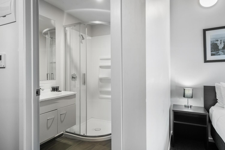 Bathroom 3, Bealey Quarter, Christchurch