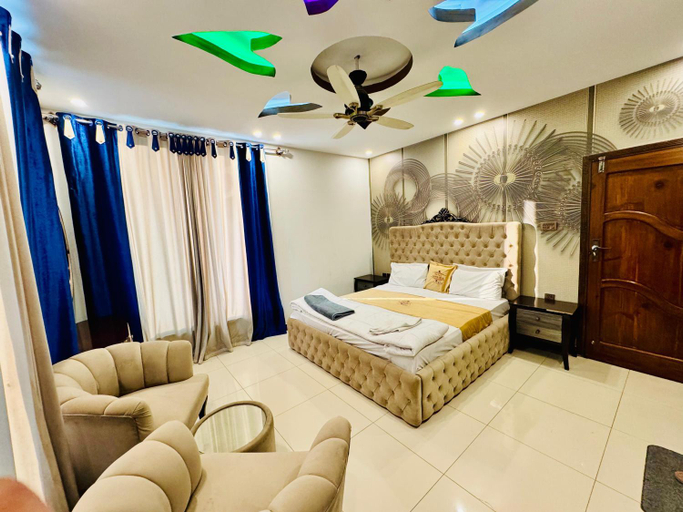 Bedroom 2, Royal Shangrila Balakot, Hazara