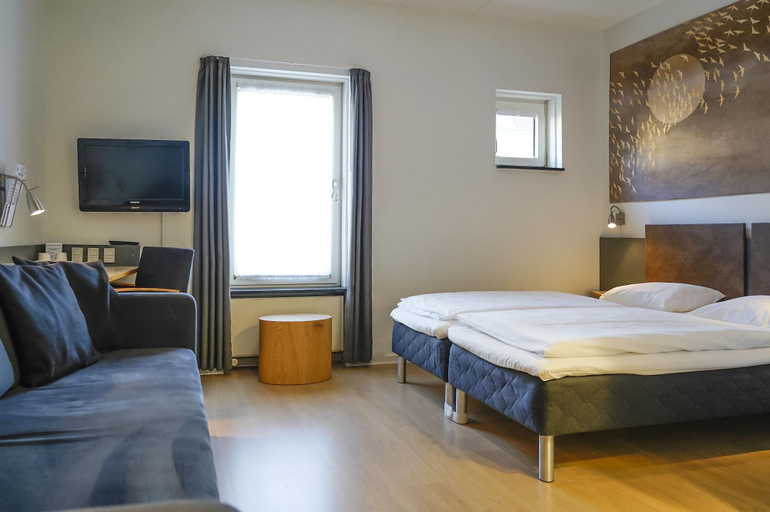 Bedroom 3, City Hotel Nattergalen, Odense