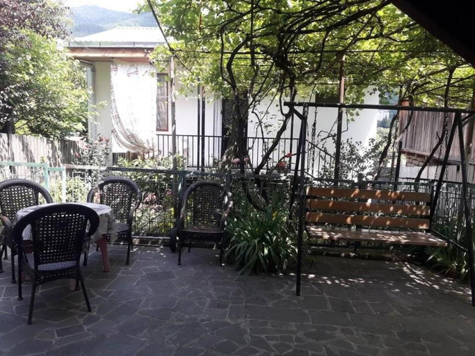 Others 5, zeiko s guesthouse, Borjomi