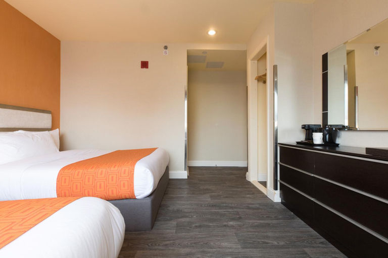 Bedroom 5, Romana Hotel - NYC, New York