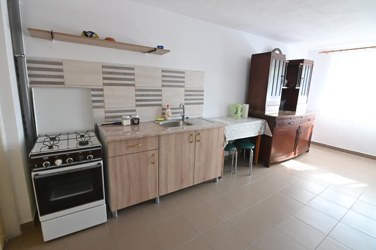 Others 3, Casa Aron, Sovata