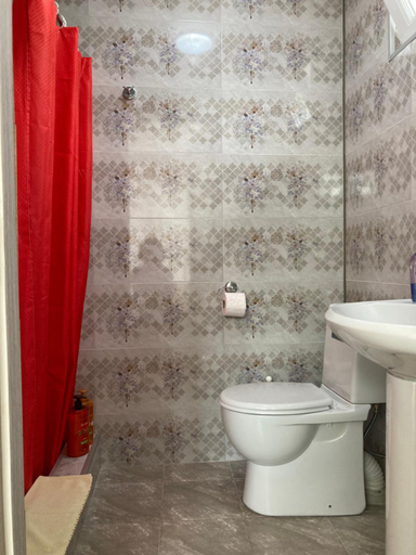 Bathroom 3, Kokhta guest house On the mountain, Tsalenjikha