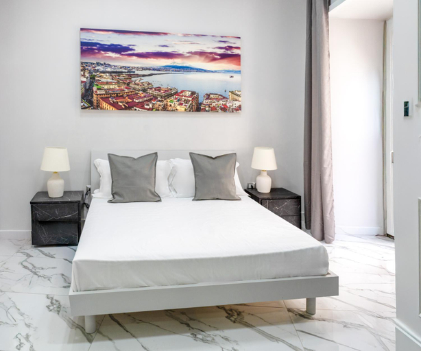 Bedroom 2, La Finestra Sul Borgo, Napoli