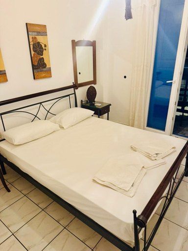 Bedroom 3, Studio Eleni, South Aegean