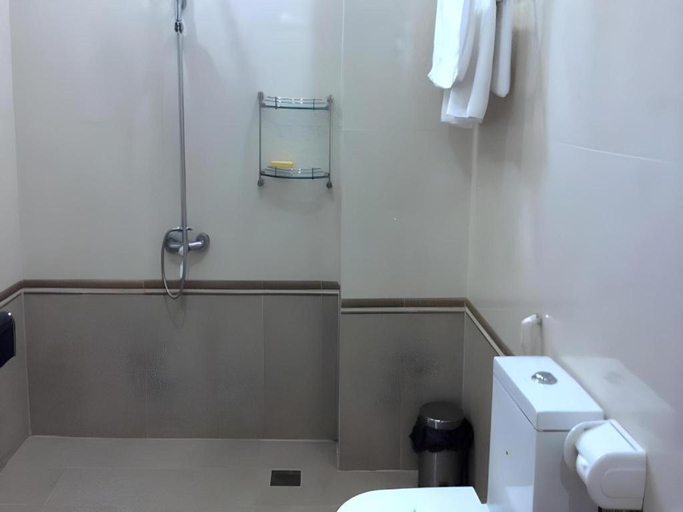 Bathroom 4, Sunrise Hotel Quang Binh, Đồng Hới