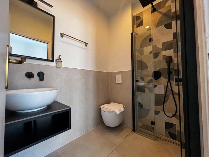 Bathroom 3, Pansion Palme, Gradac