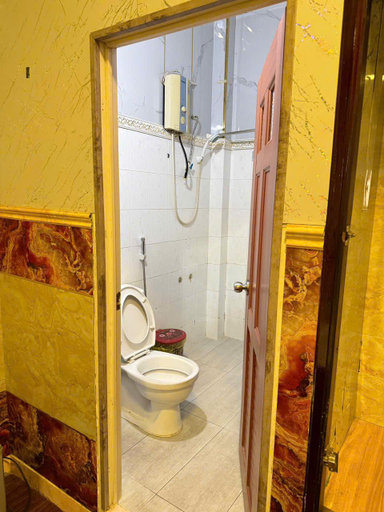 Bathroom 4, TRANG THU 2 HOTEL, District 10