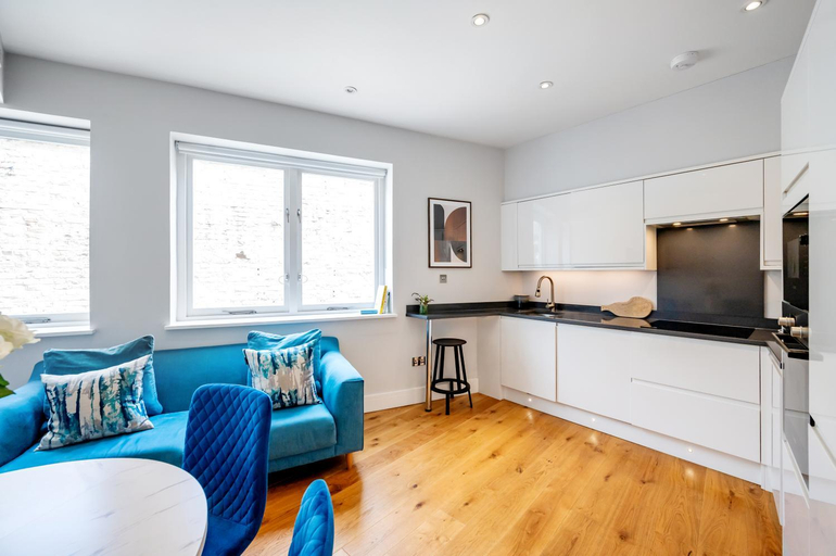 Others 5, Arcore Premium Apartments Sloane Square, London
