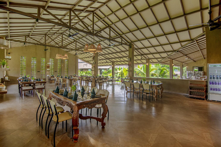 Food & Drinks 5, Sterling Orient Woods Pench, Nagpur