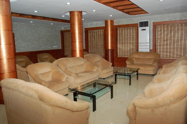 Others 5, KPM Regency, Palakkad