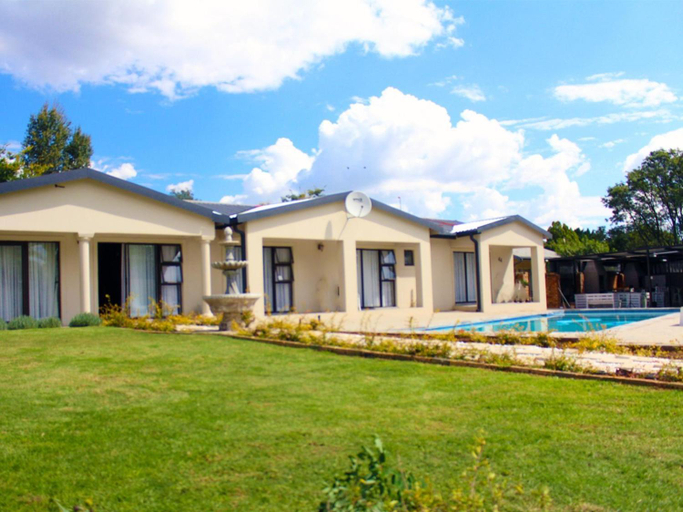 Facilities 3, SFT Sefatsa guesthouse, Fezile Dabi