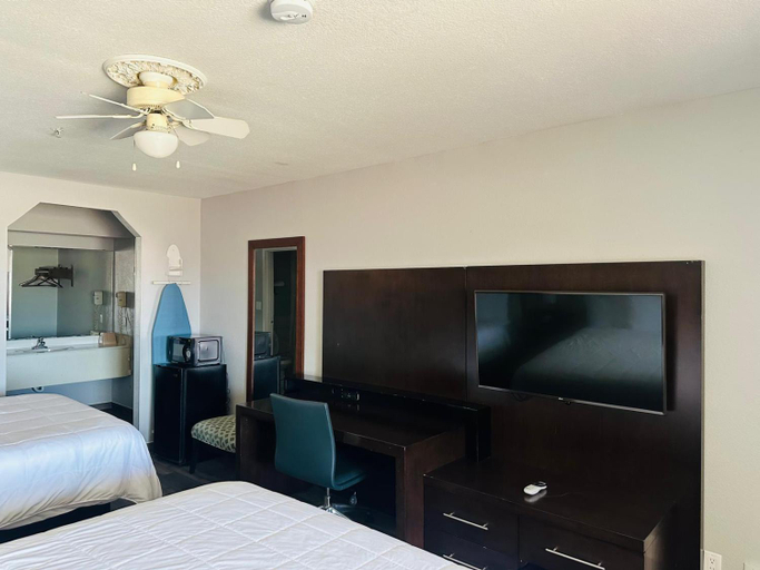 Bedroom 3, Executive Inn & Suites West Columbia, Brazoria