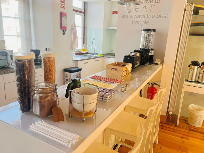 Food & Drinks 5, R3 Service Five Senses in Coimbra, Coimbra