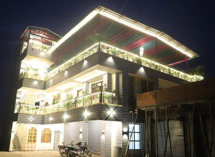 Exterior & Views, Hotel Vatika And Rooftop Restaurant, Nainital
