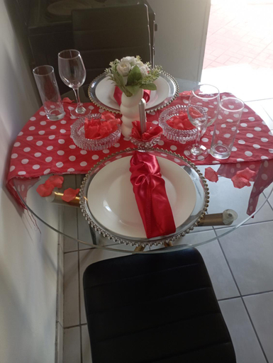 Others 4, Cozy-inn, Ekurhuleni