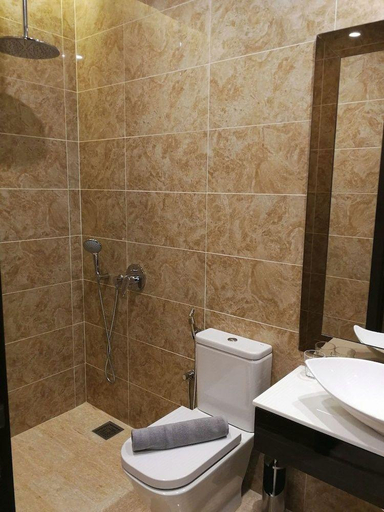 Bathroom 5, Dorsett Residences Service Suites, Kuala Lumpur
