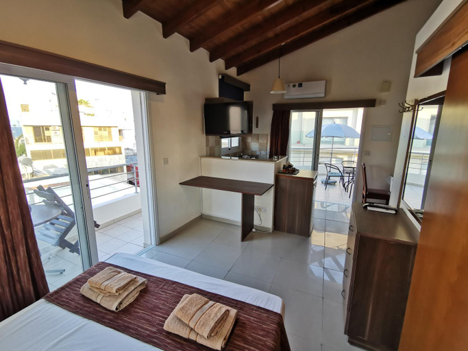 Others 2, DownTown Studios & Two-Bedrooms, Larnaca