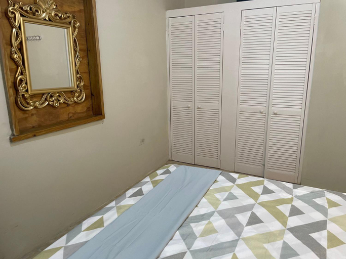 Bedroom 2, Sians Starfruit Villa