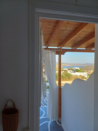 Others 5, Georgia Rooms Milos, South Aegean