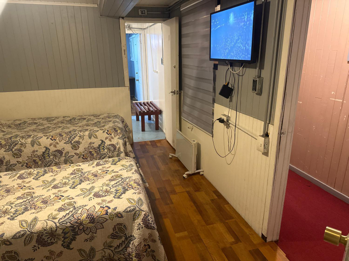 Others 3, Hostal Papo, Osorno