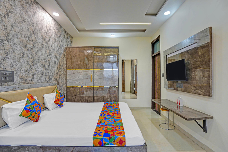 Bedroom 2, Via Shubh Palace, Mathura