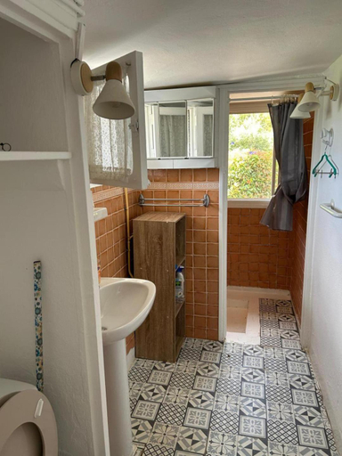 Bathroom, La farigoulette, Var
