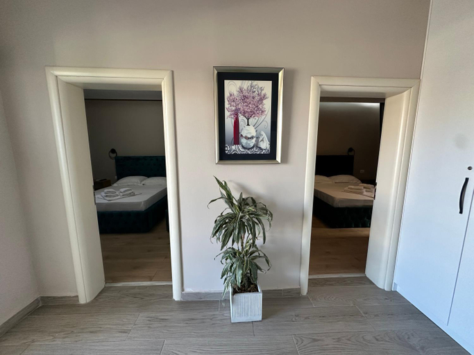 Others 4, Guesthouse Dauti, Sarandës