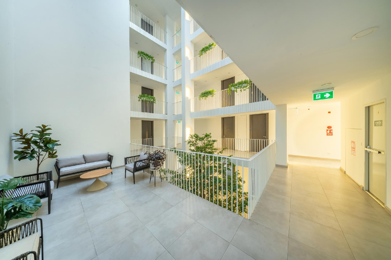 Interior view 2, SHIN Patara Living Hotel, Chatuchak