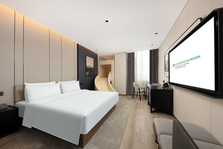 Bedroom 3, Vienna International Hotel Shanghai Pudong Huinan, Shanghai