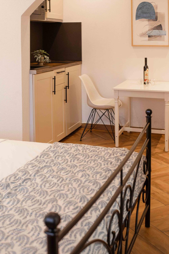 Bedroom, Step to Kotor bay Perast