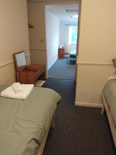 Bedroom 3, Beach Lodge, Isle of Wight