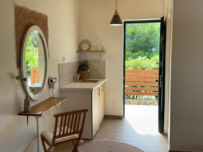 Others 3, Santa Maroma Rooms & Houses, Ionian Islands