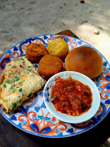 Food & Drinks 5, AFYA Village at the sea, Kati