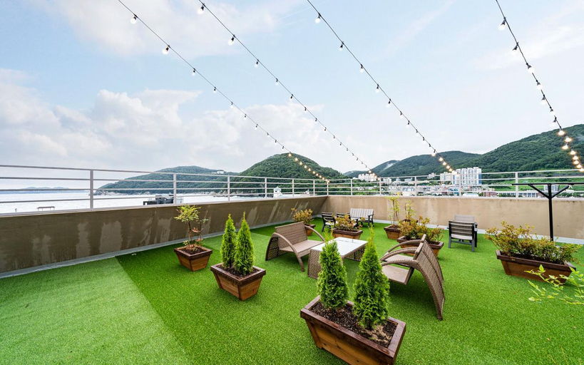 Others 3, Geojedo Jangseugpo YAJA Jangseugpo Branch, Geoje