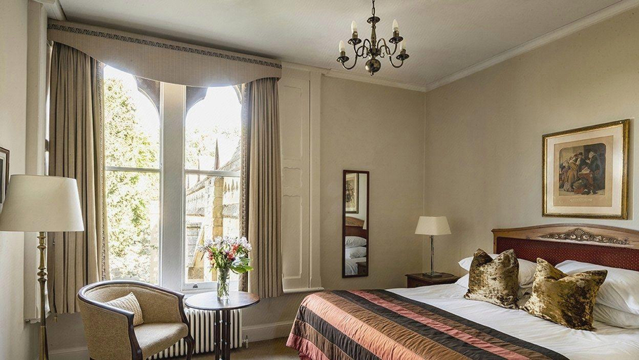 Bedroom 3, Ettington Park Hotel, Stratford-upon-Avon, Warwickshire