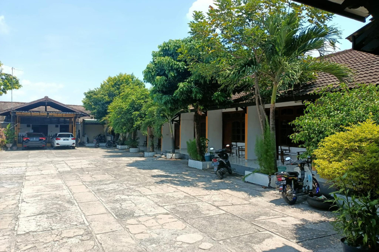 Exterior & Views 3, Hotel SAA Nuansa Ngawi, Ngawi