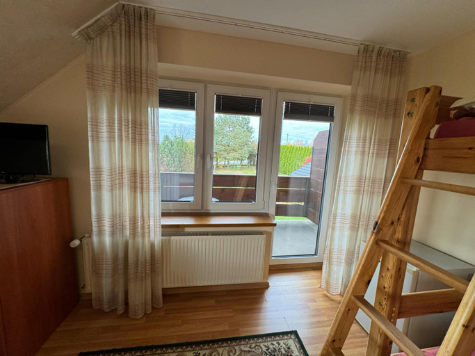 Others 4, Pod Jednym Dachem, Nowy Targ