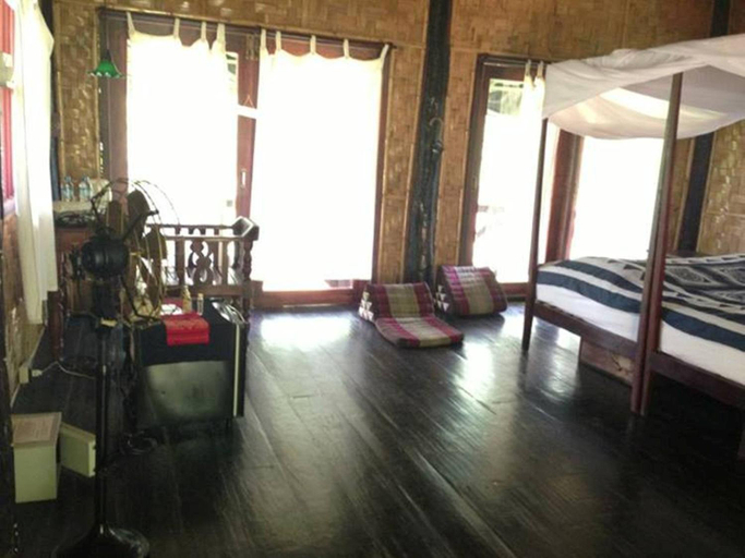 Bedroom 2, Nong Kiau Riverside Resort, Ngoi
