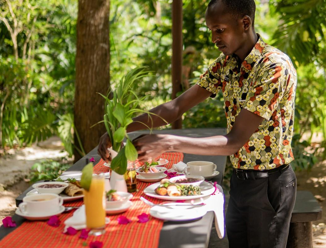 Food & Drinks 5, Zanzi Resort Private Paradise, Magharibi